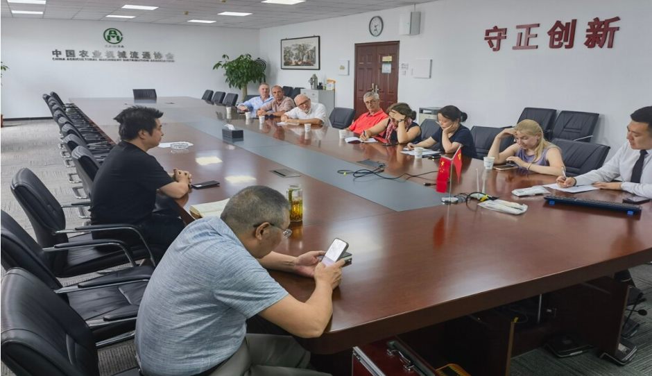 法国马铃薯产业代表团到访中国农业机械流通协会 共探中法产业合作新机遇